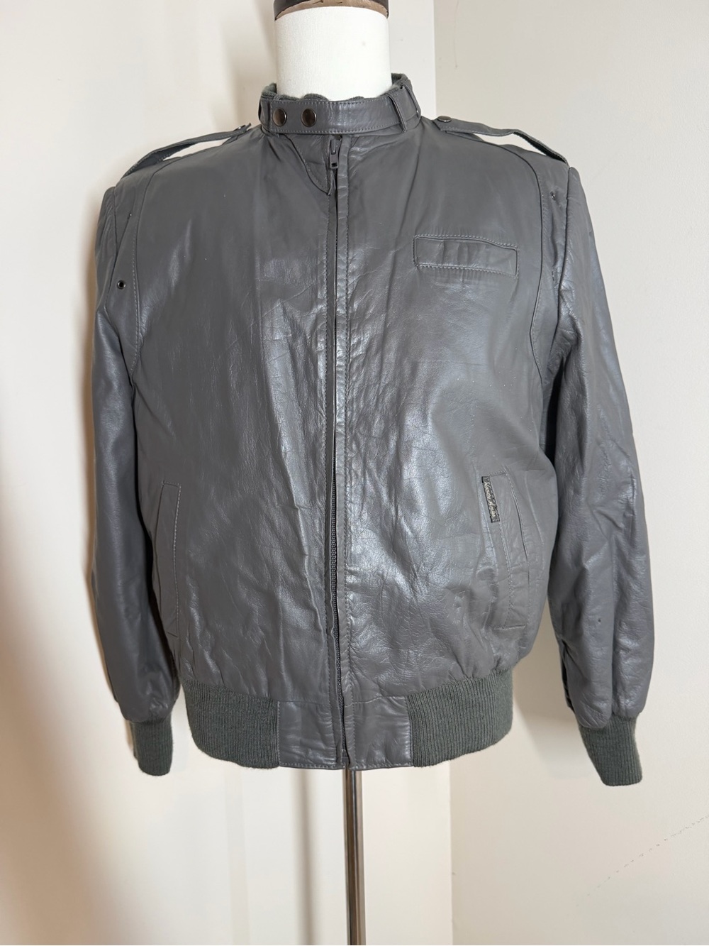 Hardy Amies London Vintage - SZ L - Brown Lined Leather Bomber Jacket Coat